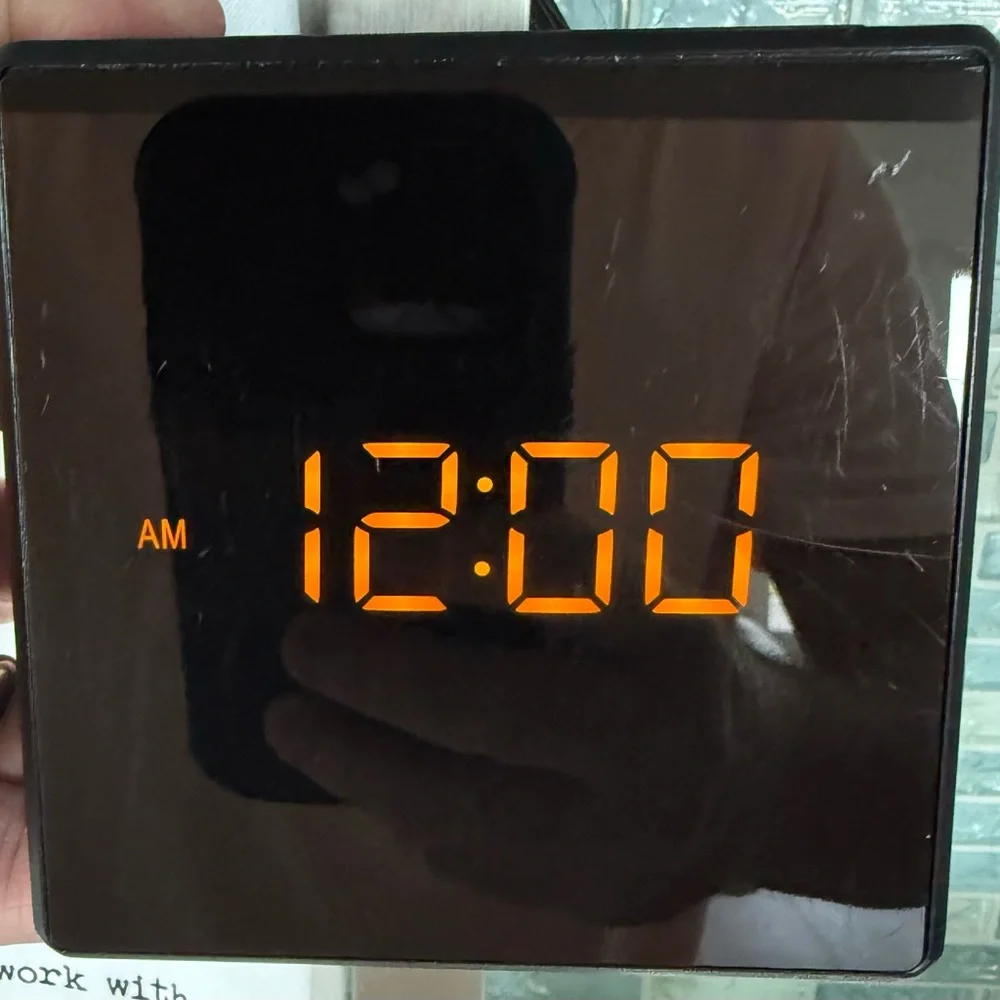 Sony ICF-C1 Square Cube Alarm Clock Radio in Black‎ Tested & Works